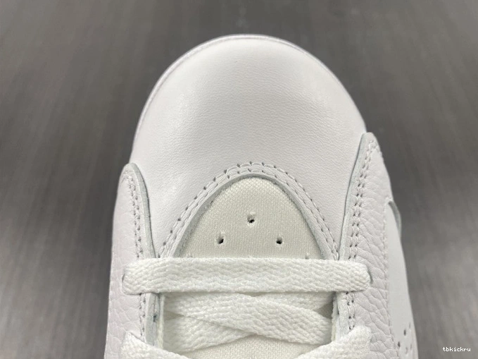 Reps TBkick Jordan Hare 6 CT8529-162 Retro 0725